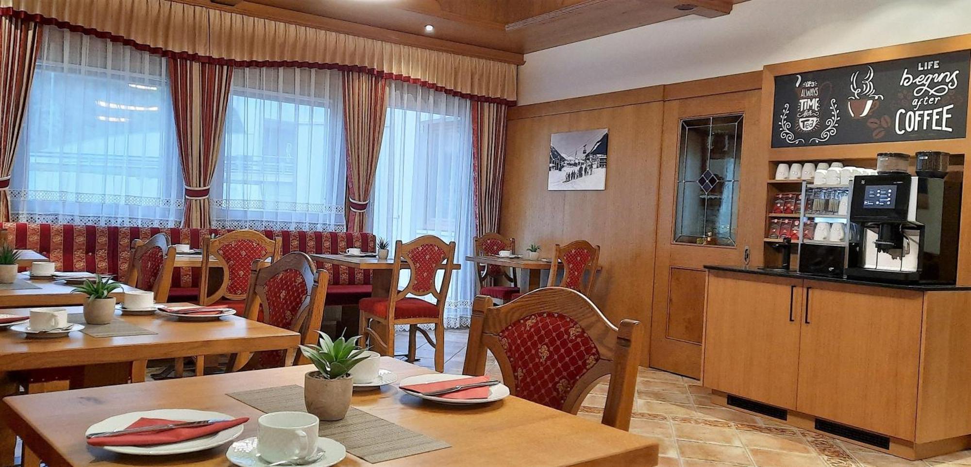 Hotel Garni Belvedere Ischgl Bagian luar foto